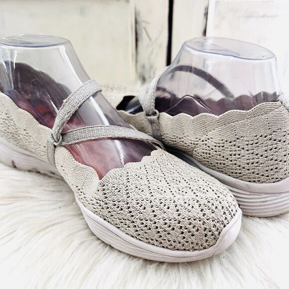 Skechers Air Cooled Light Gray Memory Foam Lightweight Lacy Walking Shoes Size 8 - Picture 4 of 8